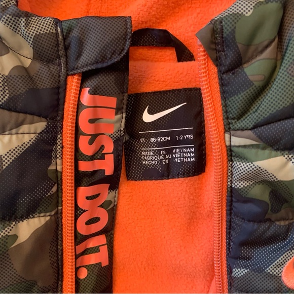 Toddler NIKE Full-Zip Puffer Jacket WInter Coat, Size 2T, Green Camo - Picture 3 of 5